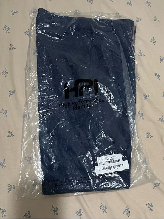 Men's Navy Work Pants Size 32 | 6 Pockets
Durable | New - Picture 12 of 12